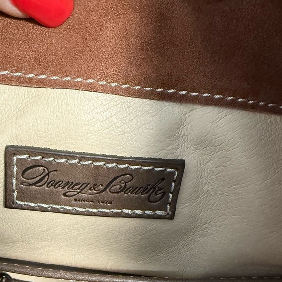 Dooney & Bourke Toscana Brown Leather Satchel Bag - Picture 9 of 16